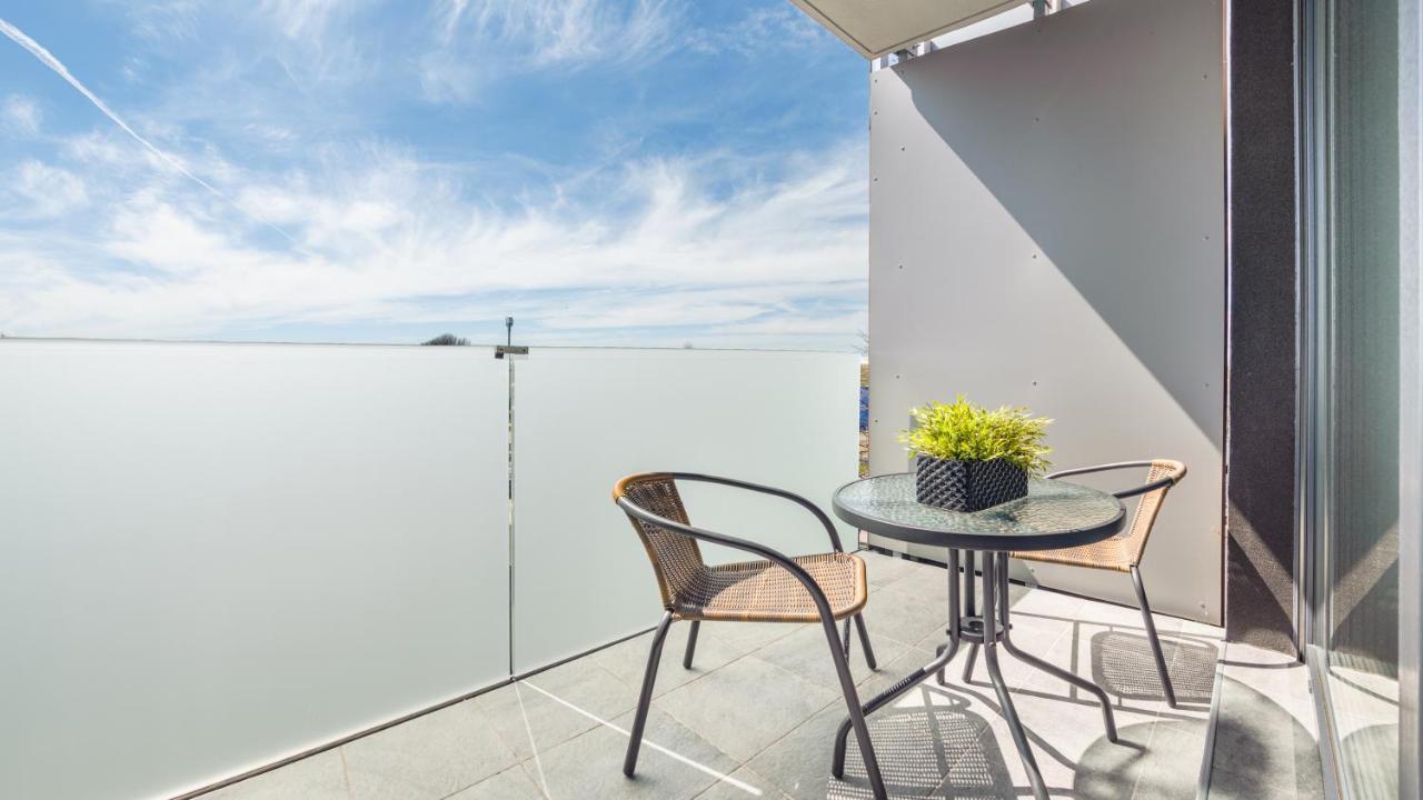 Apartment Deluxe Loft 33 C Perlowa Przystan -